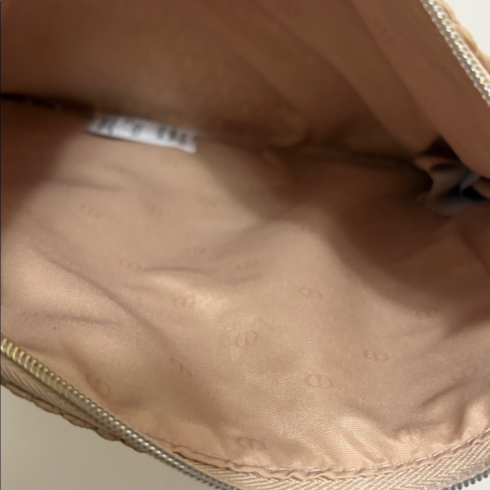 Dior Straw Clutch with Pearl Chain and Brown Trim - Picture 6 of 6